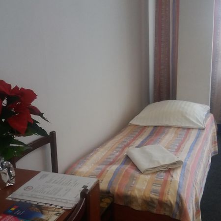 קרקוב Hotel Start מראה חיצוני תמונה